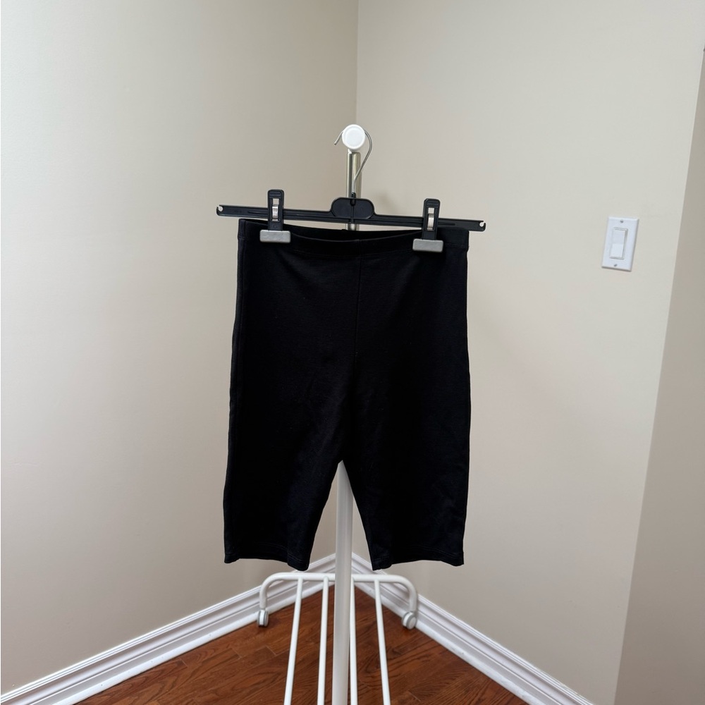 Fashion Nova Biker Shorts (S)